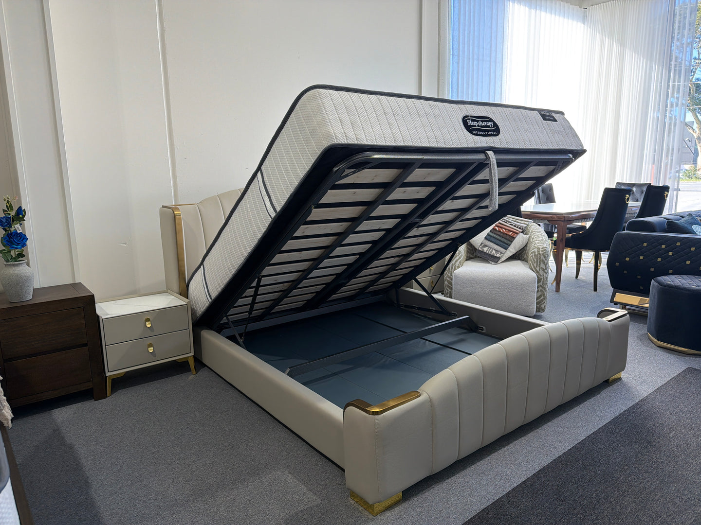 Luxury Leather Bed w/ Gas Lift