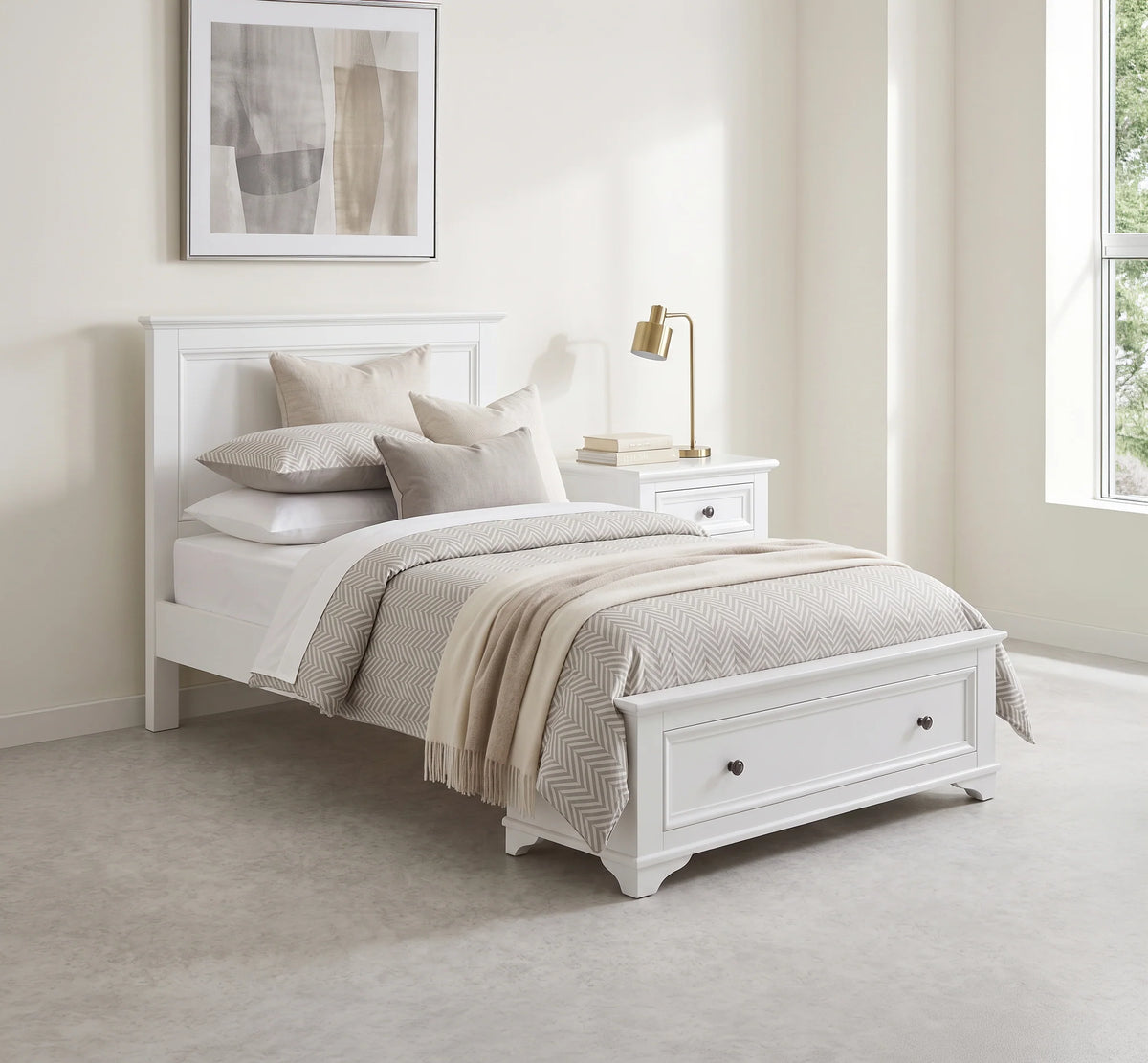 Deluxe Bed with Drawer