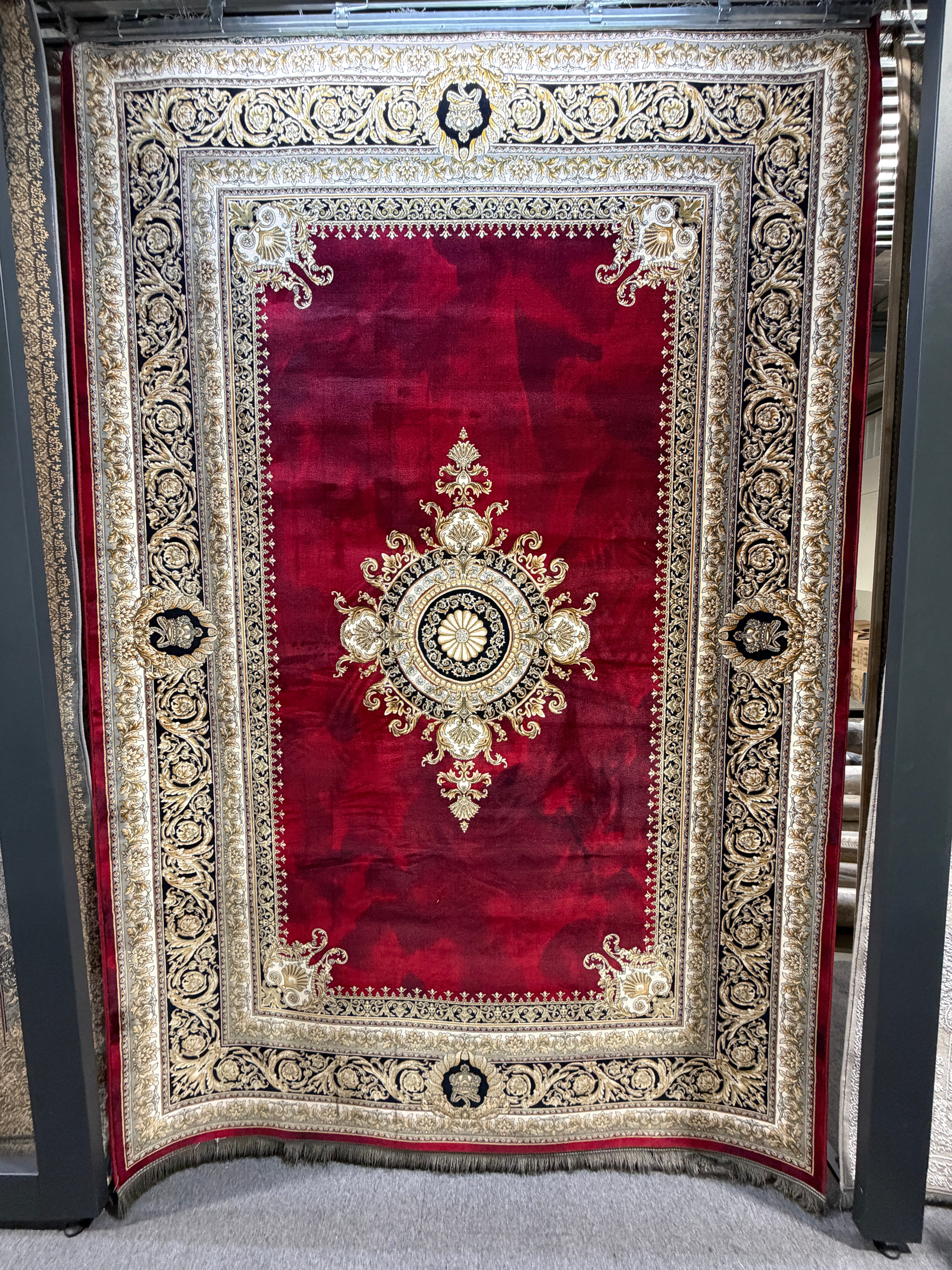 Red Zhinus Matrix Rugs 12667