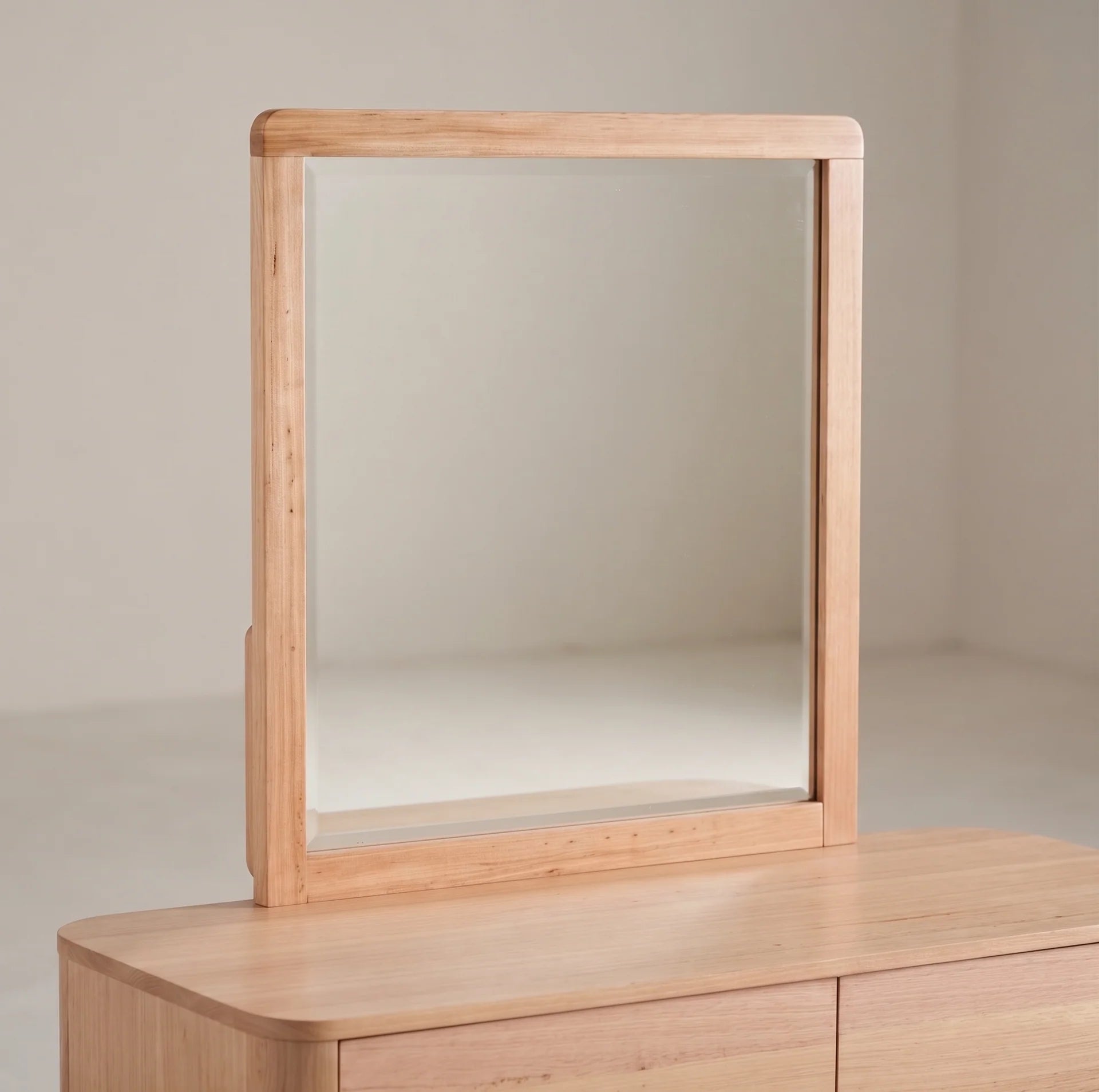 Marrakesh Dresser with Mirror