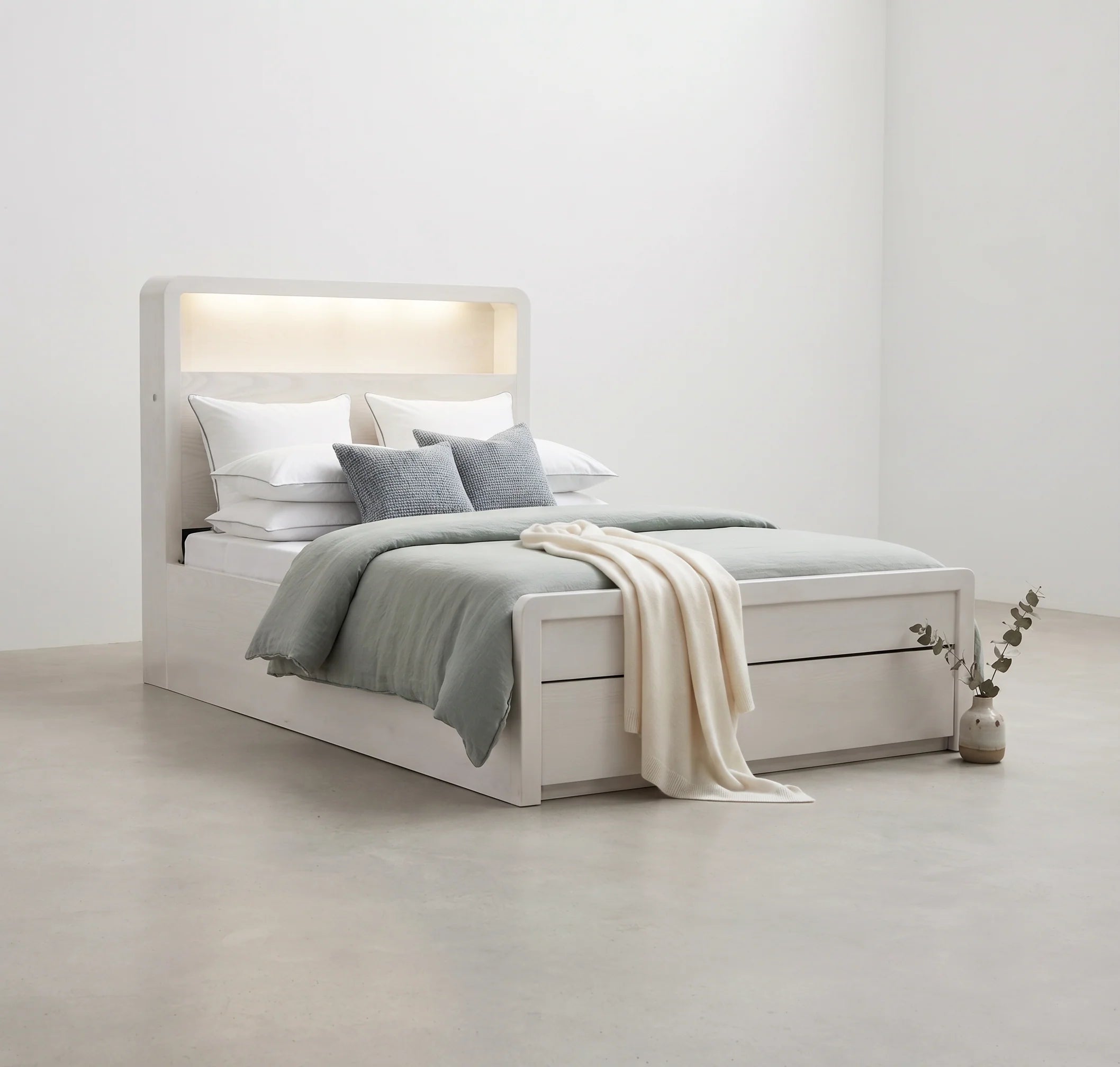 Mosman Bed Bookend Gas Lift