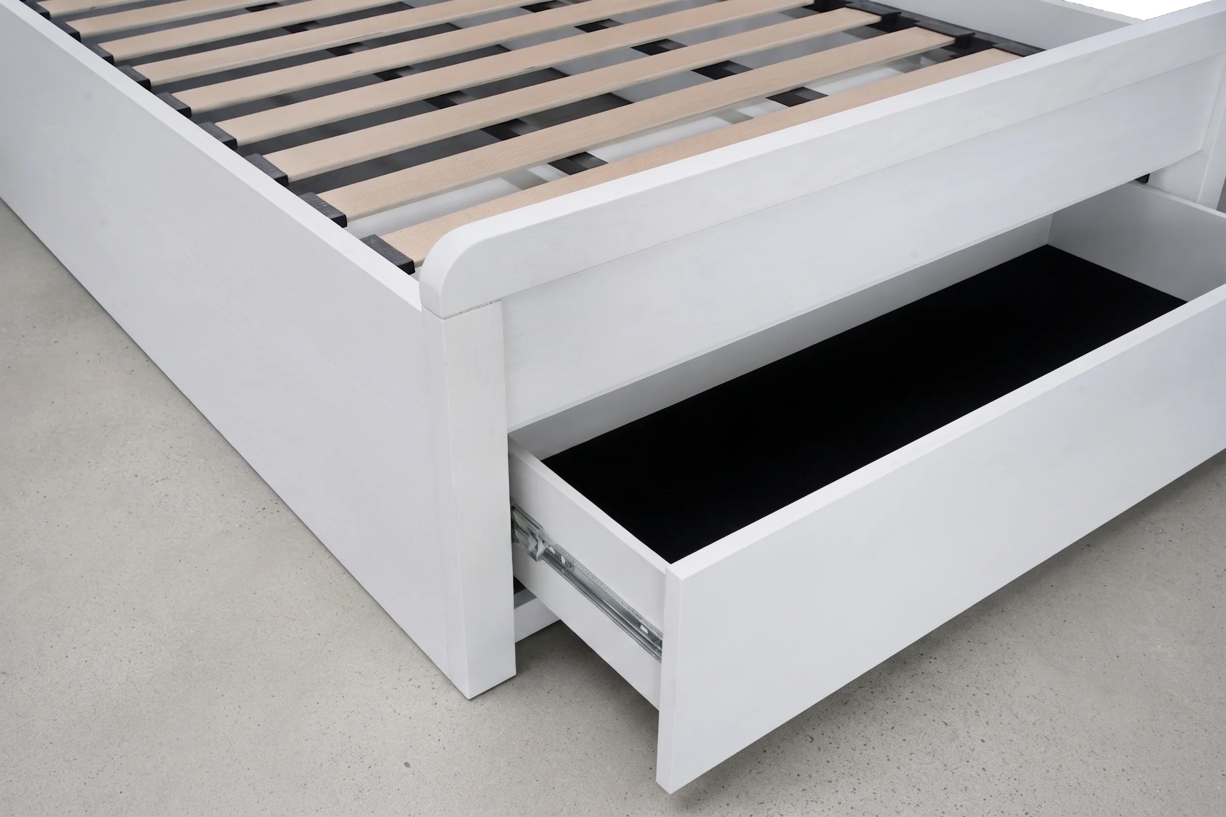 Mosman Bed Bookend Gas Lift