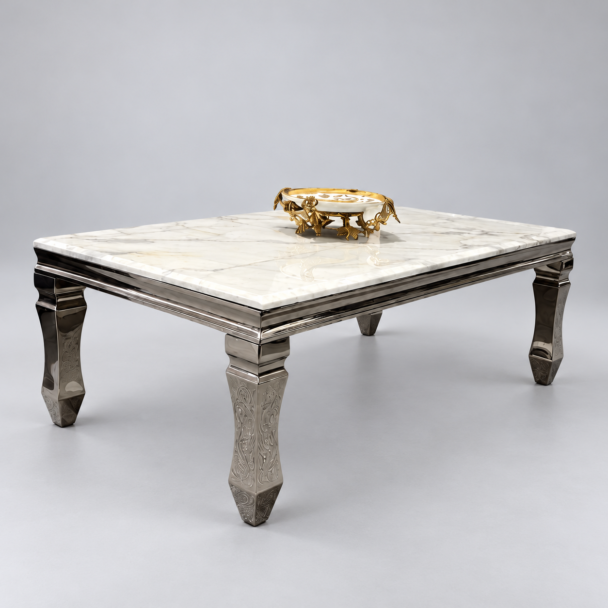 C999 in a clean studio setting