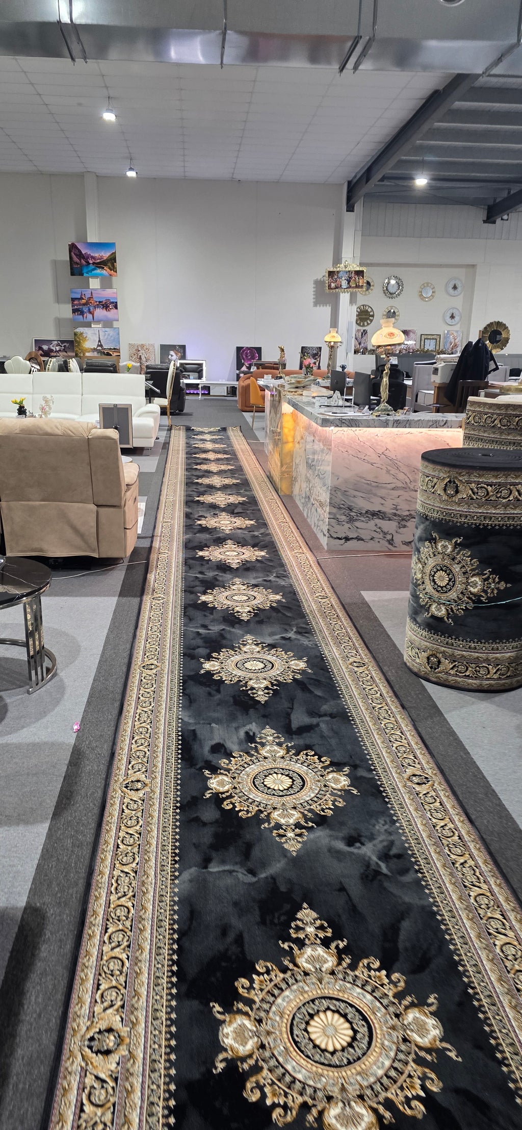 Jinus Acrylic Rug